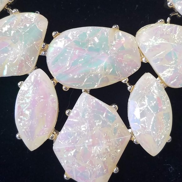 Fun and Funky Lemon Yellow Irridescent Costume Necklace - Picture 8 of 12